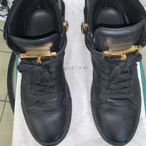 BUSCEMI
Alice Clip High-Top Sneakers